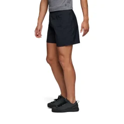 Bouldern^Black Diamond Women's Sierra LT Shorts